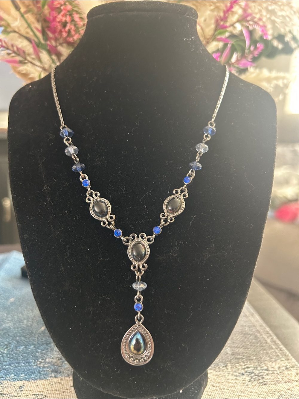 Blue Teardrop Pendant Necklace with Silver-Tone Filigree